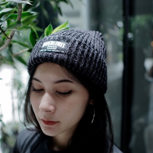 Beanie Hat OVERLIMIT Pria Wanita | Topi Rajut Distro | Bennie Hat Dewasa Tebal-Hitam Two Ton