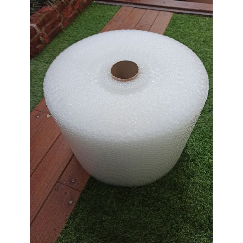 

Bubble Wrap 30cm x 50meter Plastik Gelembung Plastik Packing Bubblewrap Jogja [2Kg]