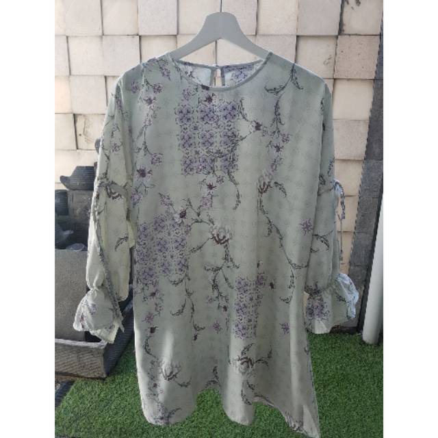 Copelia top by ria miranda [preloved]
