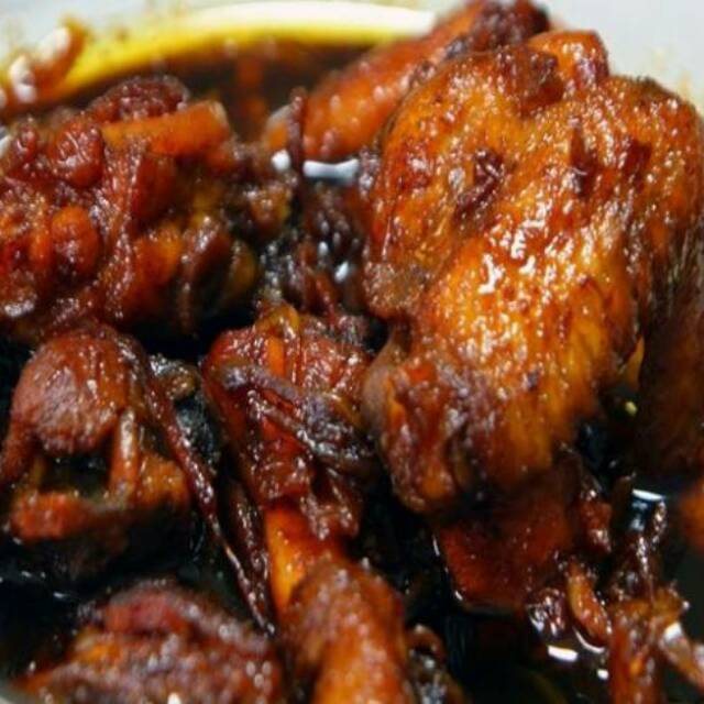 

Daging Ayam Kampung Bumbu Ungkeb / Ungkep