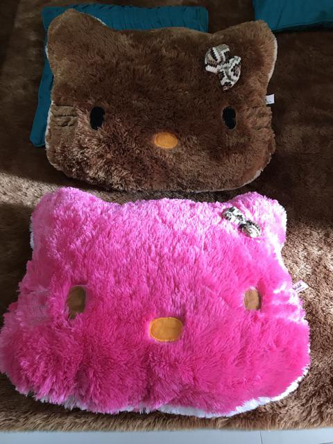 Bantal  Hello Kitty Full Coklat