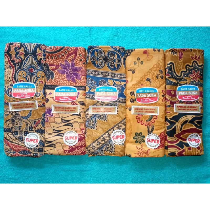 KAIN SARUNG BATIK HALUS PEREMPUAN,KAIN BATU ,SUDAH JAHIT SIAP PAKAI ,KAIN LAHIRAN.