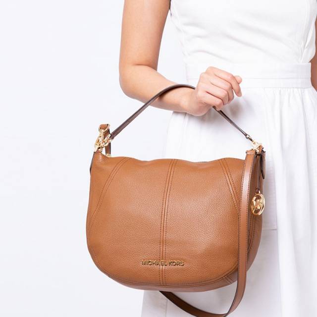 Tas MK original bedford Crescent shoulder lunggage