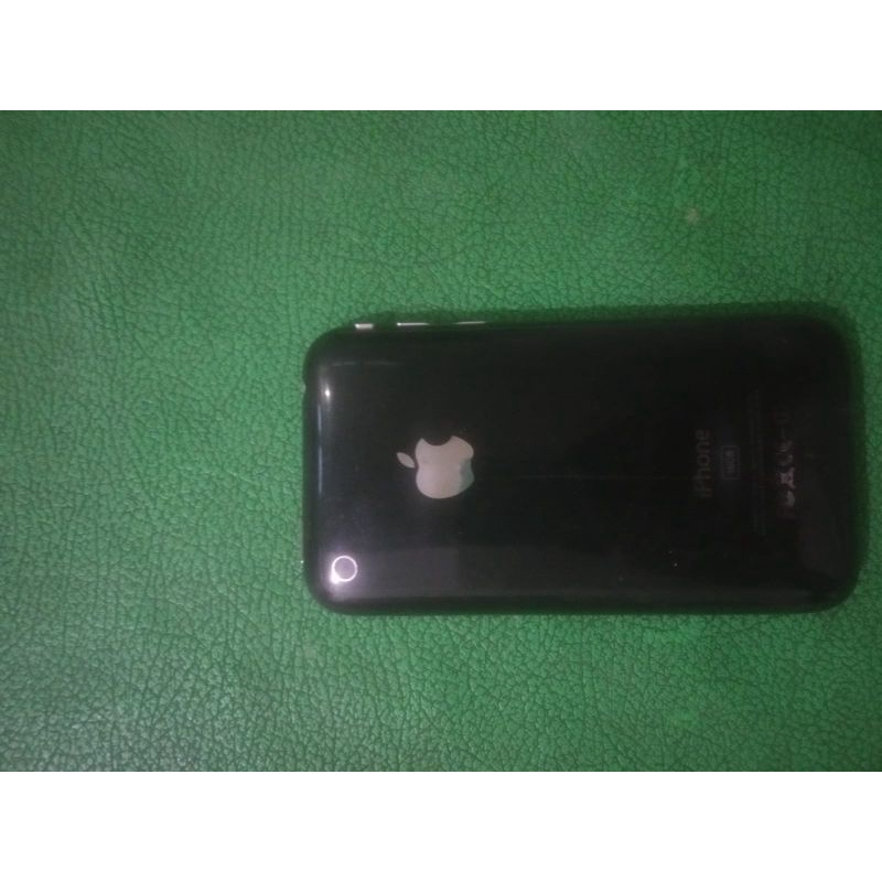 iPhone 3GS 8Gb second