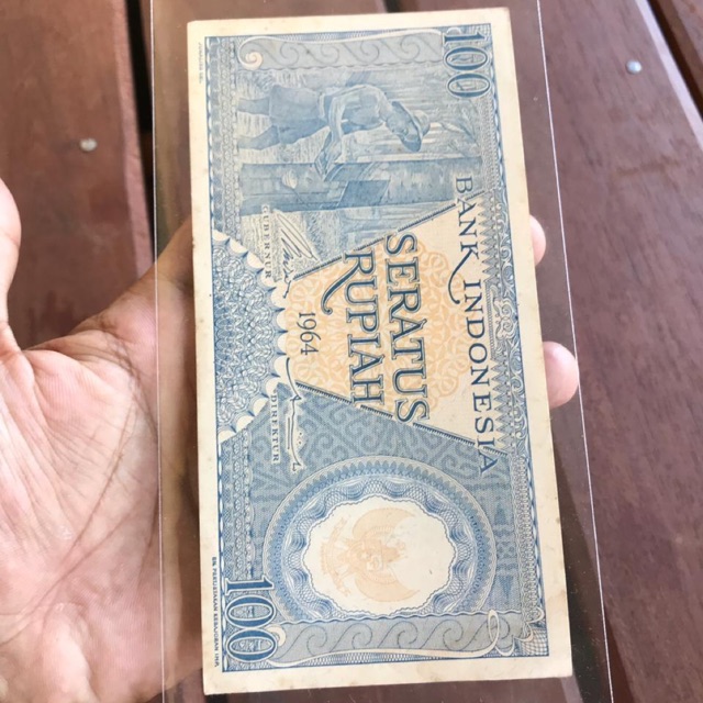 Uang Kuno 100 Rupiah Biru Pekerja XF