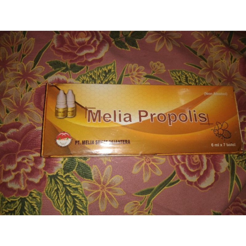 

Propolis