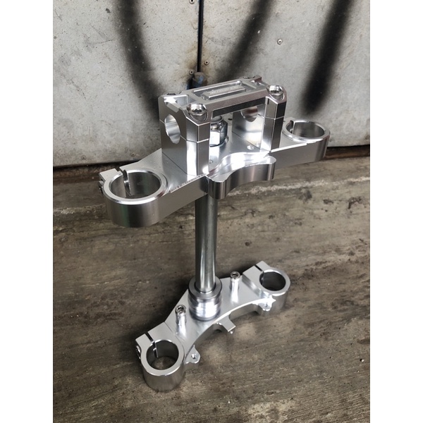 SEGITIGA T ATAS BAWAH CNC PNP CB GL MP TIGER AS BOTTOM 33MM NINJA SCORPIO VIXION