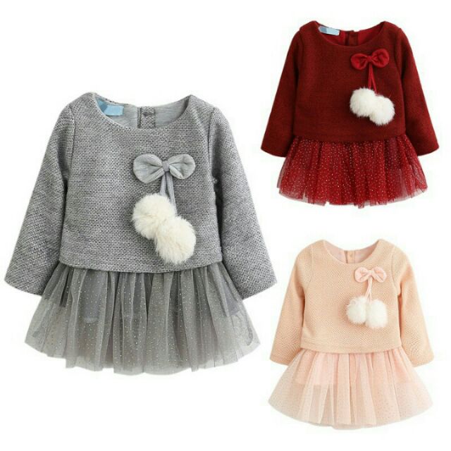 Dress pom-pom