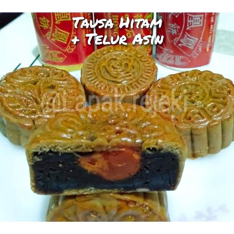 

HALAL Kue Bulan Isi Telur / Moon Cake / Tongqiupia Selatpanjang - Lao Siong Selatpanjang / Lao Xiong