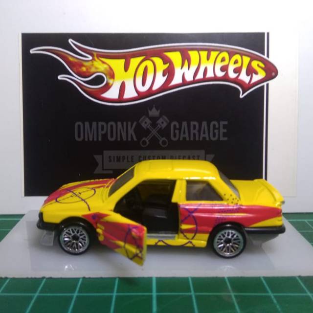hot wheels bmw 325i