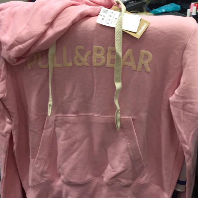 harga hoodie pull and bear ori
