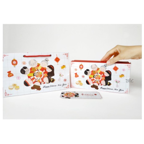 

(TERLARIS) PAKET YUSHENG Box + Paperbag Imlek Sincia Bolu Gulung / Box Imlek
