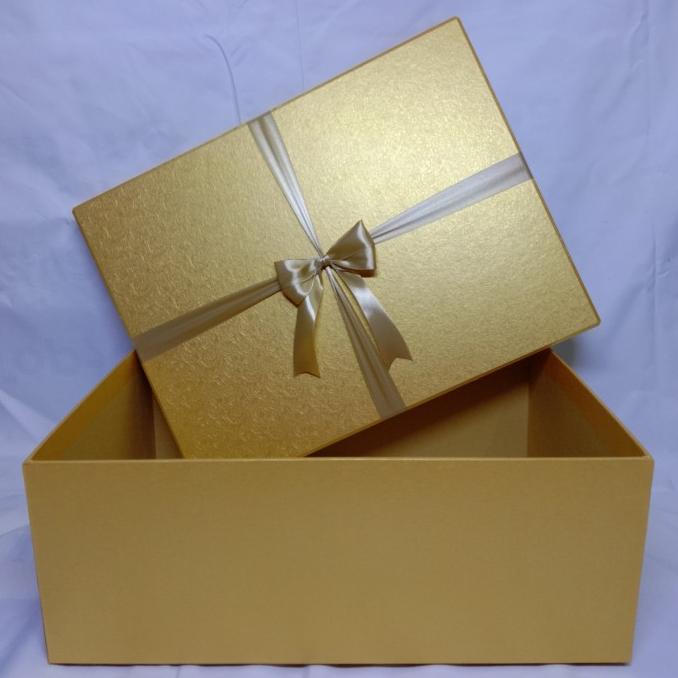 

[COD] kotak kado gift box + 30x20x20 cm + berpita [COD]