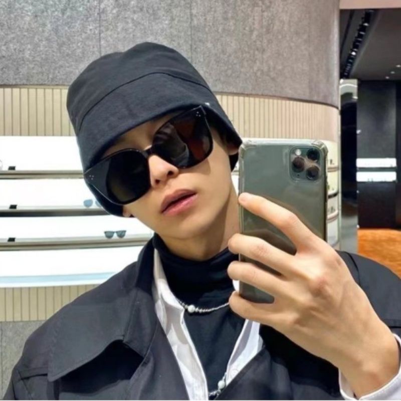 KACAMATA KOTAK HITAM KOREAN FASHION SUNGLASSESS WANITA PRIA / KACAMATA HITAM KOREA