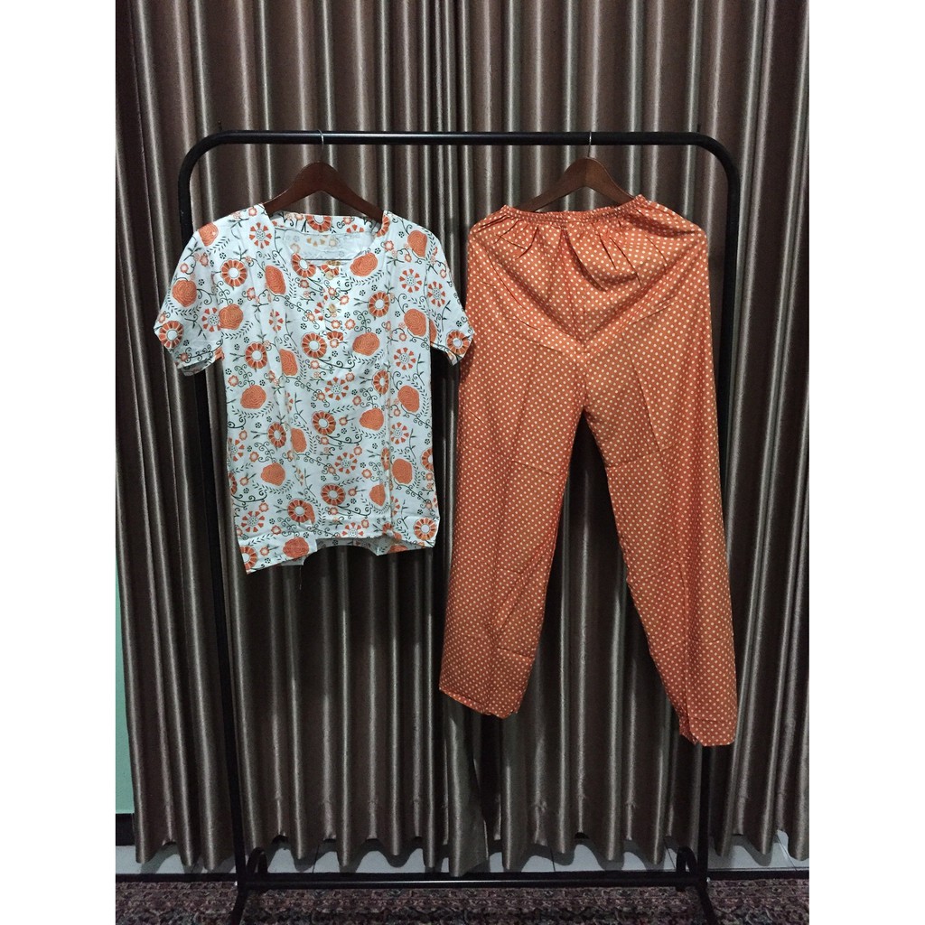  setelan  baju  tidur  celana  panjang  warna motif bunga kecil 