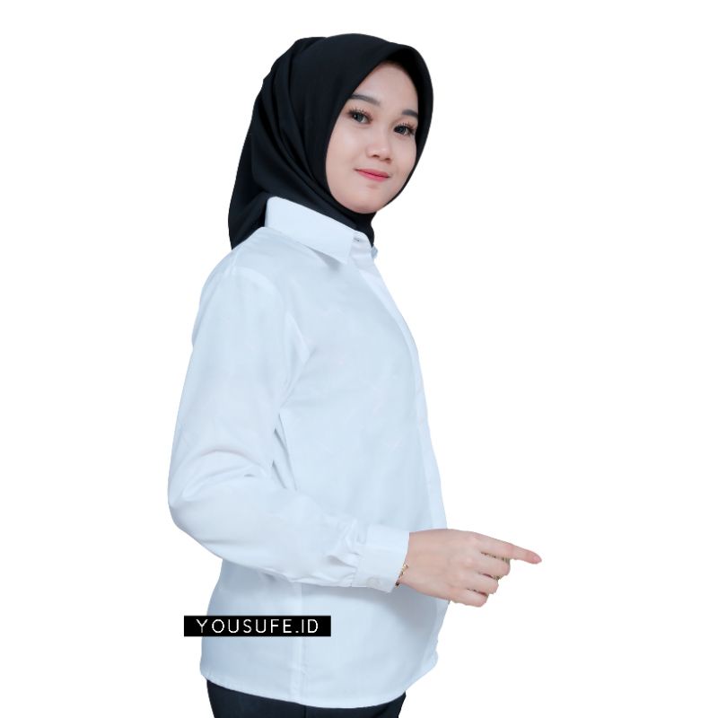 Kemeja Polos Putih/Basic Shirt Toyobo/Kemeja Putih Wanita