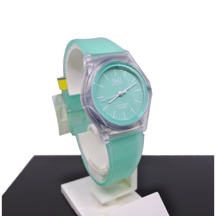 Q&amp-Q QnQ QQ Jam Tangan Analog Karet Hijau VQ04J006Y Original