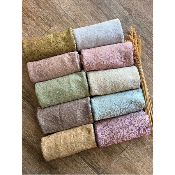 Kain Brokat metalik kembang kenanga 1.25M original by Djuwita Kebaya