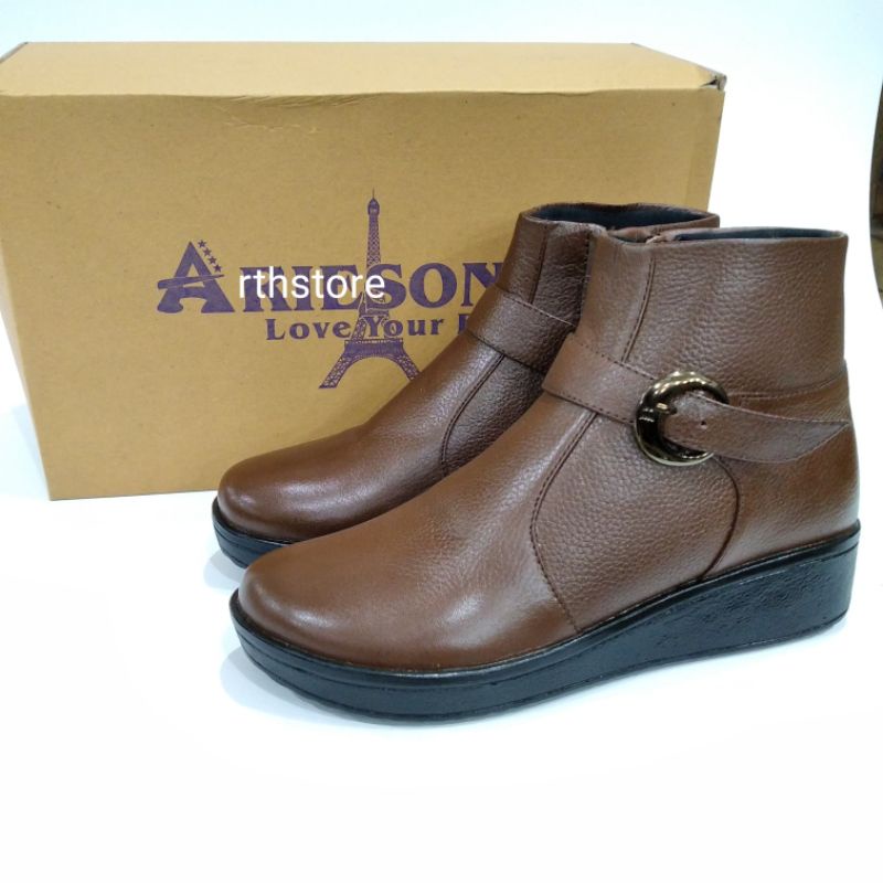 SEPATU BOOT WANITA KULIT