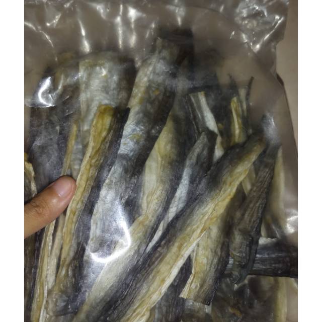 

Kulit ikan / Rambak patin berbumbu +-1 kg (tanpa tepung)