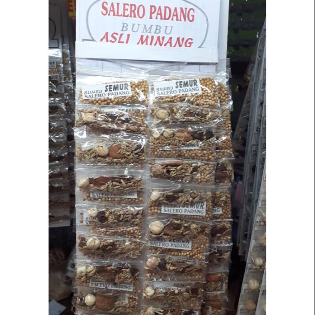 

BUMBU SEMUR SALERO PADANG BUMBU ASLI MINANG 1 RENCENG