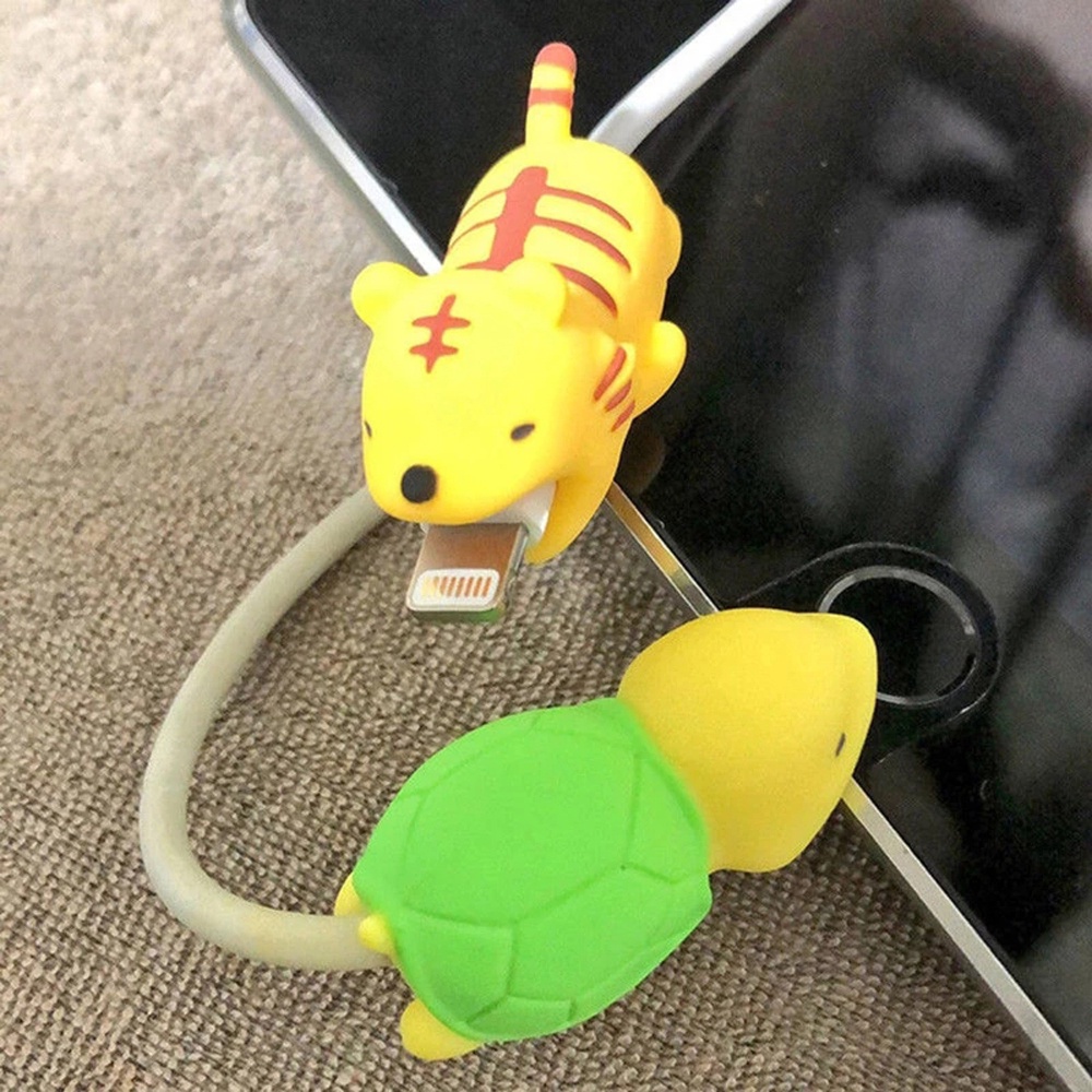 QUINTON Phone Accessories USB Cable Bites Protector Cartoon Animal Shape Cable Protector Cute Cellphone Decor Cable Storage Holder Cable Organizer Cable Doll Toy Earphone Cable Data Line Protective