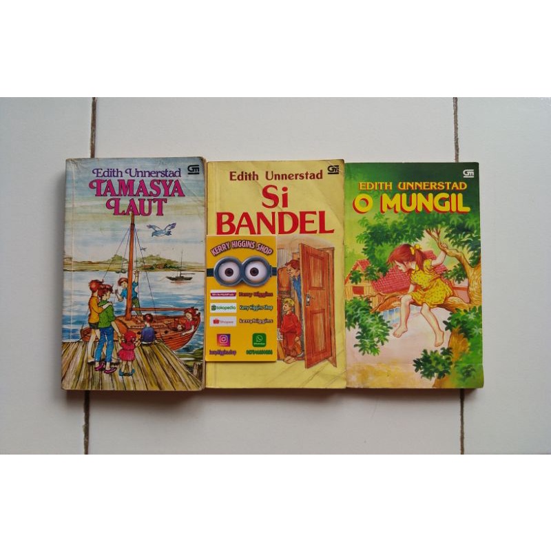 Set TIDAK lengkap: Larsson Family series - Edith Unnerstad (3 buku)