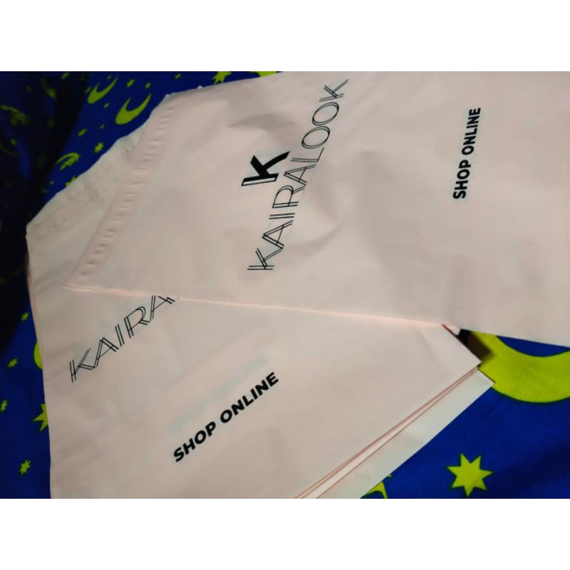 

Plastik Polymailer Murah Desain Custom Sesuai Keinginan