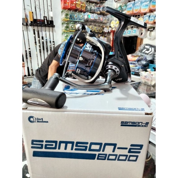 Reel Versus SAMSON 2 8000 ( 15 kg )