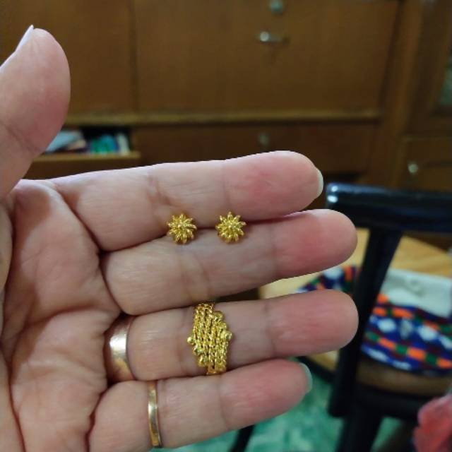 Cincin + Anting. Emas Asli 24K. Kadar 99,9%.