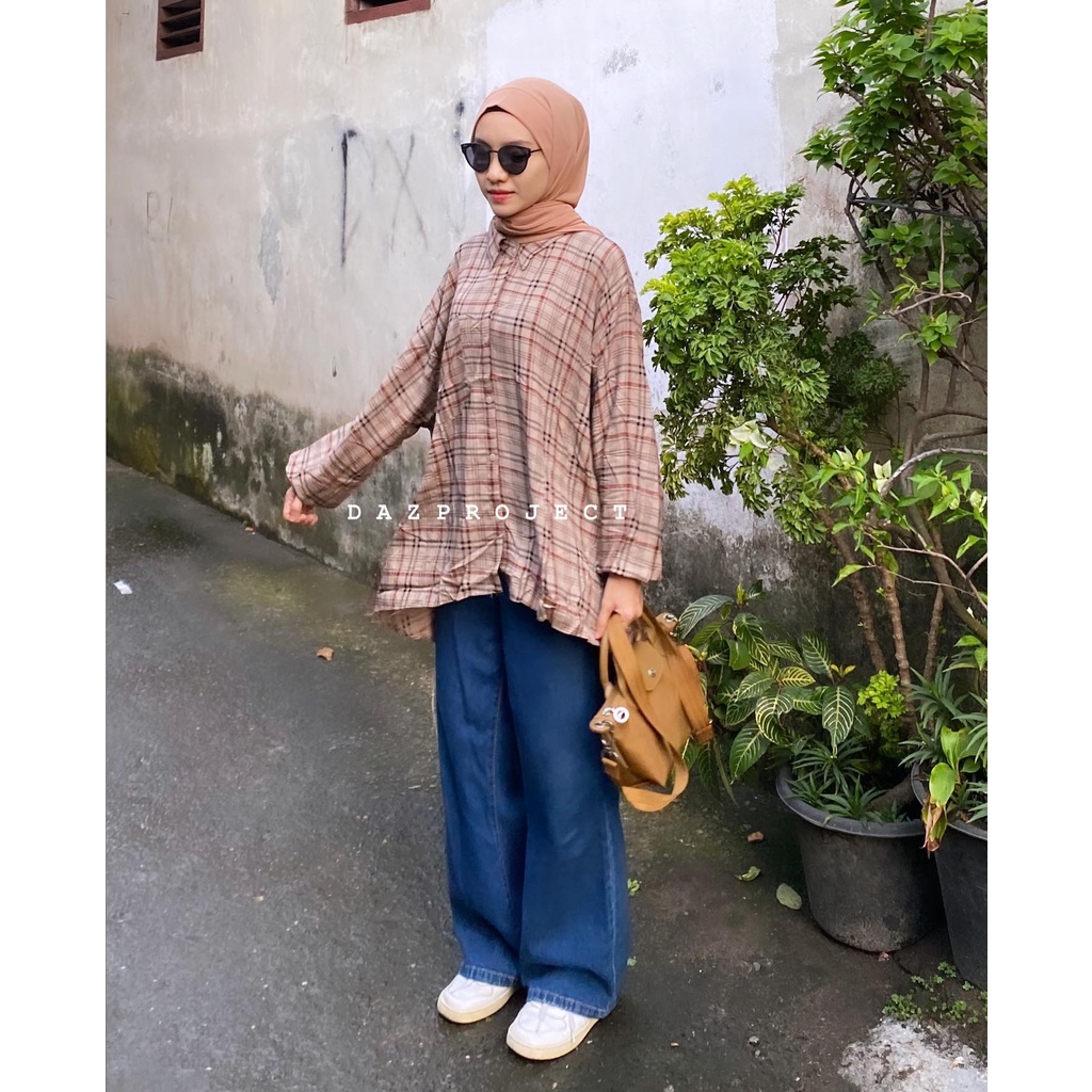 Oversized Kotak Naila Kemeja Katun Rayon Kemeja Oversized SHIRT by DAZPROJECT