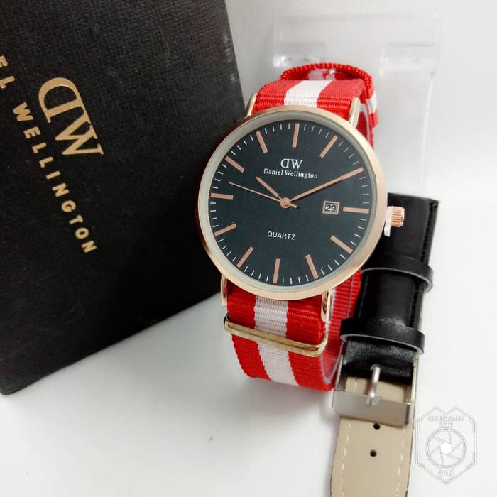 

D.W KANVAS TANGGAL PAKET KULIT RED WHITE (BLACK)