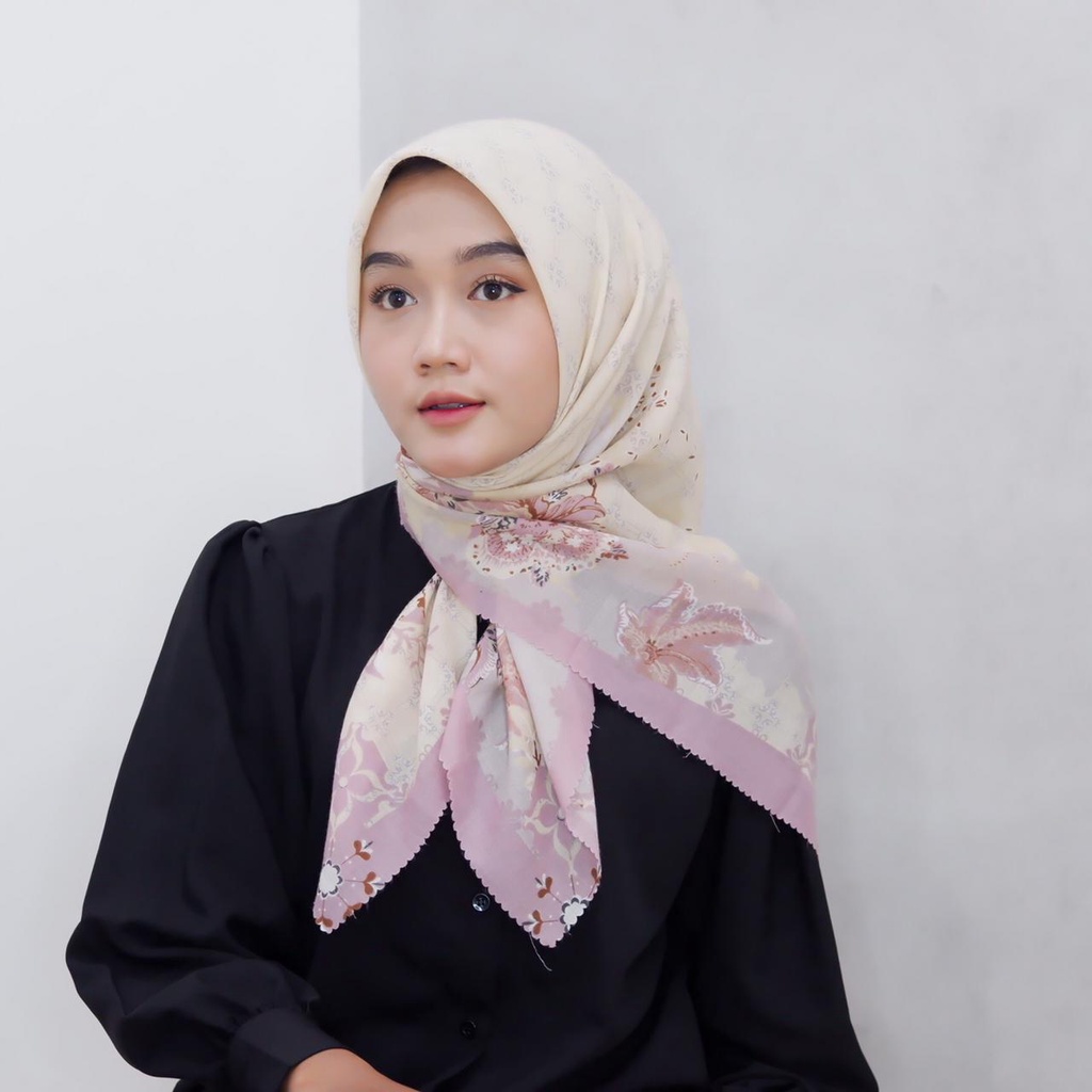 Square Motif Maira Part 1-M 8