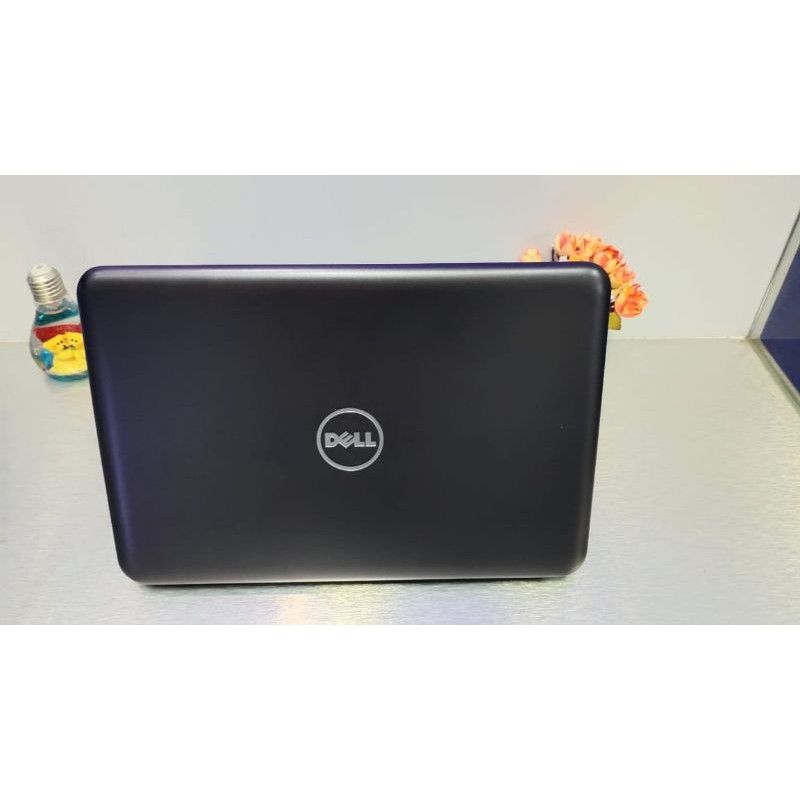Laptop A9 - 9425 Dell RAM 4 GB HDD 500 GB Like New