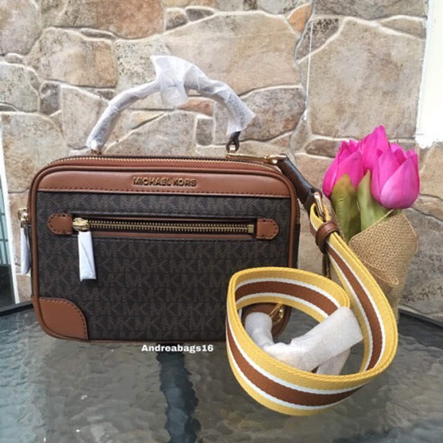 Tas michael kors mk camera travel bag signature luggage (brown) original authentic bag