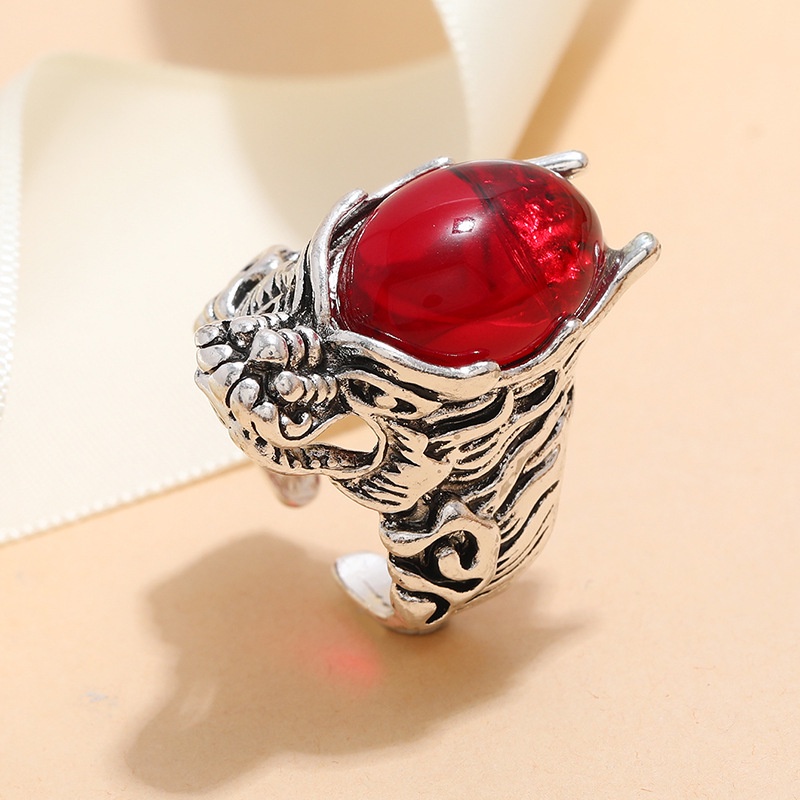 Cincin ruby Gaya retro