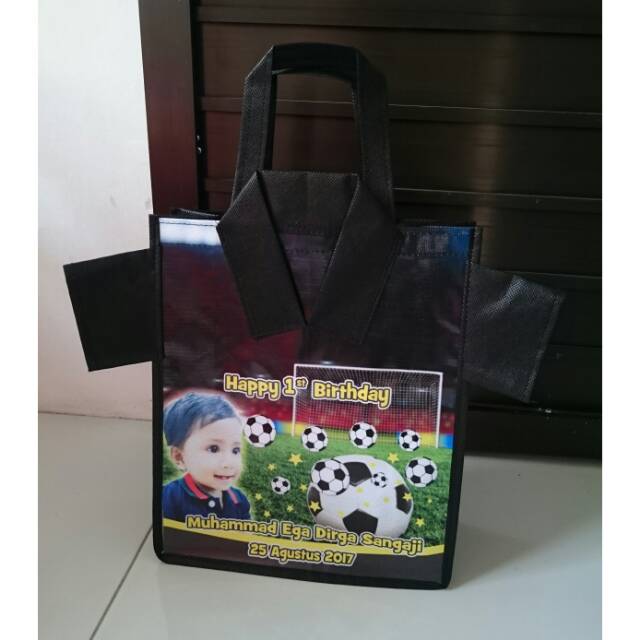 tas souvenir ultah model kemeja custom bola/tas ultah kemeja
