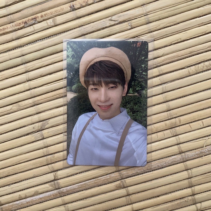 seventeen wonwoo photocard [rare/must have/collector’s choices] wonwoo baret, cafe, museum, mcard