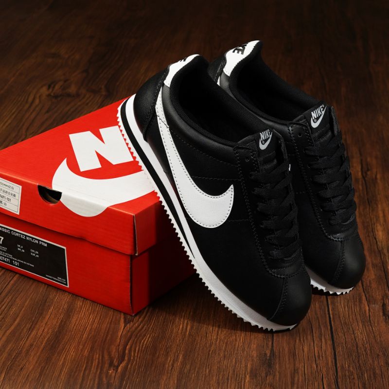 NIKE CORTEZ BLACK WHITE