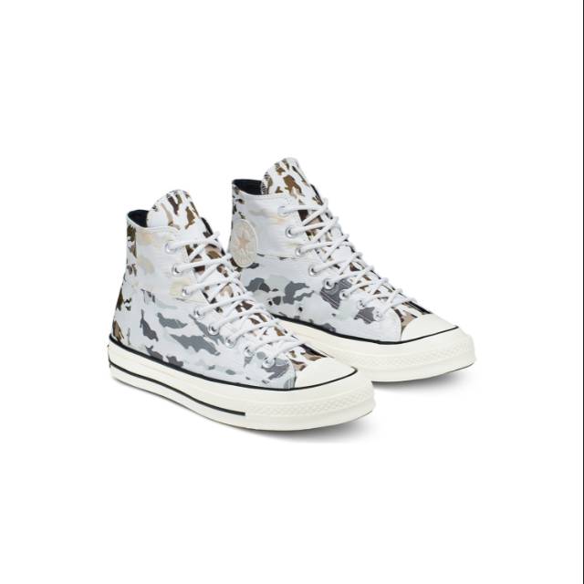 converse camo white