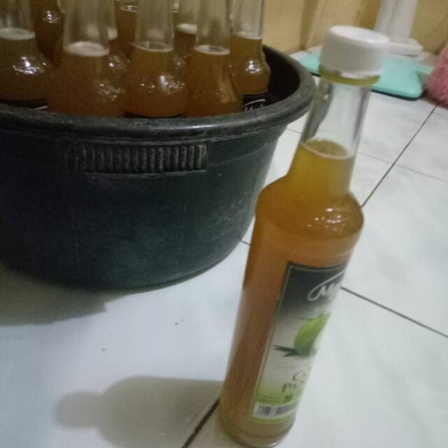 

MADU HUTAN 1 botol dijamin kualitas keasliannya