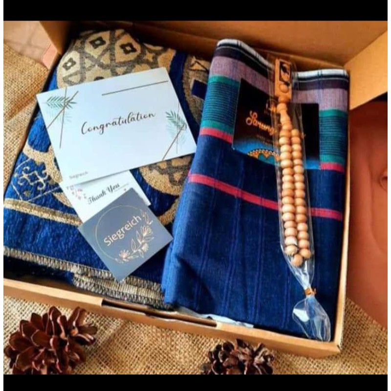 

Hampers doi/Hampers alat sholat/Hampers pacar/Hamper cowok/Kado cowok/Gift box untuk cowok