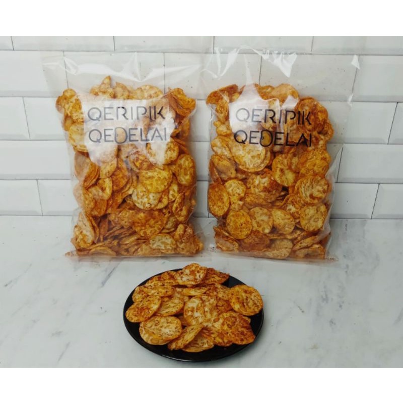 

KERIPIK TEMPE / QERIPIK QEDELAI / Keripik tempe sagu Rasa Pedas 230gram