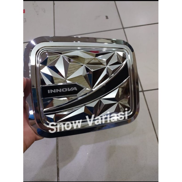 Tank cover innova 2008 2010 tutup bensin diamond chrome