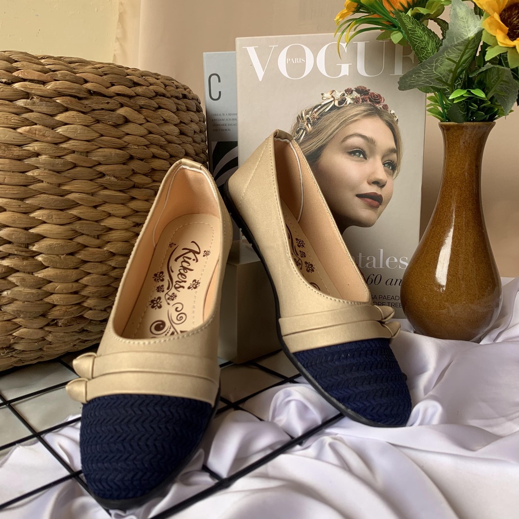 sepatu ballet rajut SHAQUILA 4 wanita terlaris flat shoes terlaris termurah SLIP ON WANITA TERBARU KEKINIAN FLATSHOES KOREAN STYLE SEPATU CEWEK SLIPON FLAT SHOES CASUAL SANTAI  RAMADHAN SALE FLATSHOES  Sepatu Wanita Flatshoes Balet Kain Nyaman Empuk