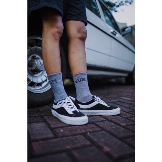 V4NS SOCKS - KAOS KAKI PANJANG VANS