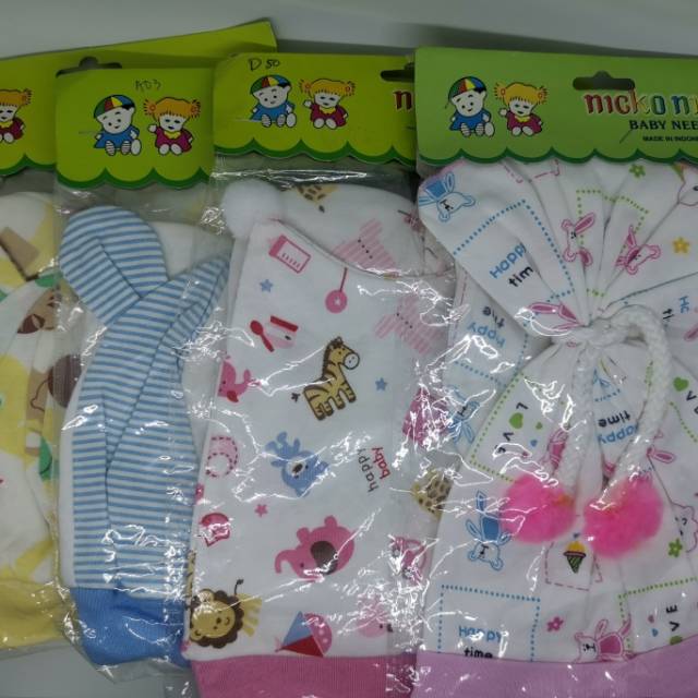 Topi Bayi Set Sarung Kaki Nicko Nicky