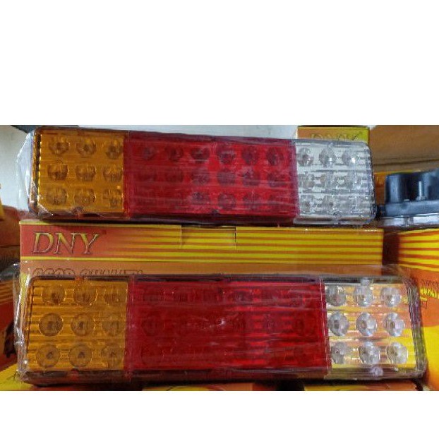 lampu stop belakang stop lamp carry st100 1.0 1.3 1.5 futura pick up led 1 set