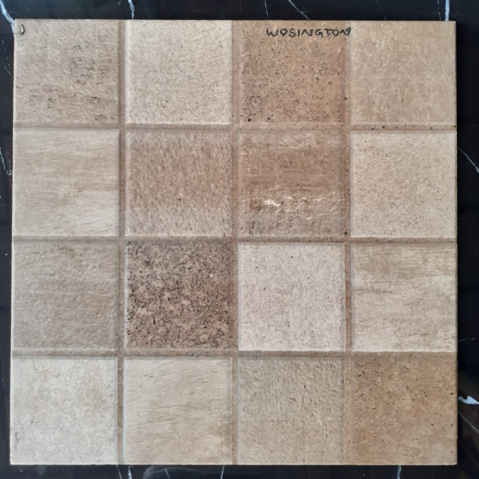 KERAMIK 40X40 WOSINGTON BEIGE MATT - MULIA TILE