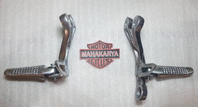 FOOT STEP GANTUNG SATRIA FU CHROME